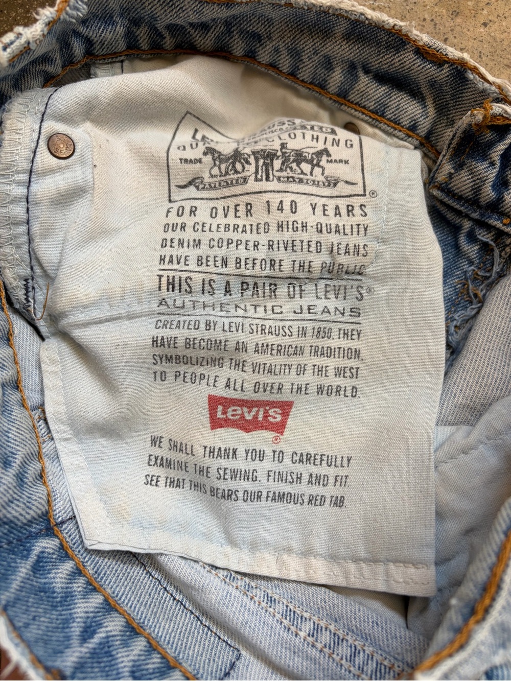 Vintage Levi's 505 Jeans | 90s Boyfriend Denim - Picture 8 of 8